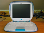 21 de julho de 1999:  apresentado o iBook, voltado para o mercado consumidor e para o mercado de notebooks educacionais 