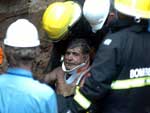 Joo Costa Pinheiro, 53 anos, ficou soterrado e precisou da ajuda de bombeiros