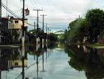 Nesta sexta-feira (30/01), Pelotas amanheceu alagada, ainda por causa da forte chuva que atinge a regio