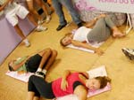 Relaxamento e alongamentos para comear bem o dia