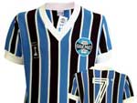 &quot;Imagino uma camisa tipo a de 83, com listras finas, e patrocinda pela Adidas, seria um apoio para os jogadores, em jogar com a camisa mais importante para a histria do clube e venderia muito tambm. E, sem dvida, seria a camisa mais fera que o Grmio j fez desde a conquista do campeonato mundial! Vamos diretoria do Grmio! Patrocnio da Adidas seria tr, combinar muito com o Tricolor! E ainda as listras tricolores finas como a lendria de 83&quot;