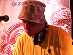 Quando o DJ Marcelinho da Lua chegou com um set danante, o pblicou entrou na pista 