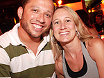 Leonel Monteiro e Fabia Kadletz marcaram presena no John Bull Pub
