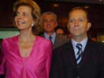 Ivar Pavan ao lado da governadora Yeda Crusius