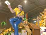 Imprio da Zona Norte apresenta alegorias para o Carnaval 2009