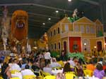 Imprio da Zona Norte apresenta alegorias para o Carnaval 2009