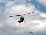 Comitiva da Fifa chega de helicptero na Casa d'Agronmica em Florianpolis