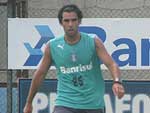O atacante Herrera realizou o primeiro treino com a camisa do Tricolor. Ele ainda precisa recuperar a forma fsica