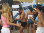 Veranistas aproveitam o day club do DJ Sury e de J.Milidiu