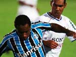 J nos primeiros minutos da partida, o Veranpolis marca forte