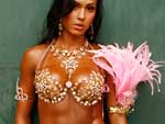 Gracyanne Barbosa  rainha de bateria da Mangueira
