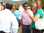Figuras polticas importantes compareceram ao velrio. Na foto, a deputada federal Manuela D'vila