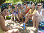 Na foto da esquerda para a direita: Lili, Jandira, Jana�na, Izabel, Layse, Juliana e Vanessa no camping em Palmas