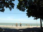 At ento, o calor mais intenso em Porto Alegre tinha sido registrado no dia 7 de janeiro, quando fez 33,8C