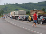 A rodovia ficou bloqueada por mais de duas horas