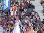 Vitria apertada mantm Joinville entre os lderes do campeonato brasileiro de basquete  