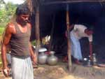 A vida no campo na vila Klowimari Khalashi, em Khulna, Bangladesh