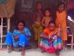 A vida no campo na vila Klowimari Khalashi, em Khulna, Bangladesh