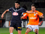 Bordeaux 1x1 Grenoble – Pelo Campeonato Francs, o Bordeaux do brasileiro Fernando Menegazzo (e) no saiu do empate com o Grenoble