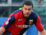 Genoa 3x3 Fiorentina - O brasileiro Tiago Motta, do Genoa, disputa a posse de bola com o jogador da Fiorentina, Marco Donadel