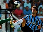 Jonas na armao de seu segundo gol