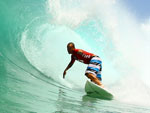 Raoni Monteiro, vice-campeo do Hang Loose Pro Contest 2009 nos tubos da Cacimba do Padre
