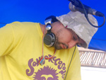 O DJ Marcelinho da Lua durante apresentao