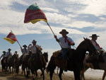 Cavalgada do Mar despediu-se de Capo da Canoa nessa tera