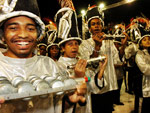 Embaixadores do Ritmo defendeu o samba-enredo ``A felicidade na taa, de Wilson Silva e Edilson Silva
