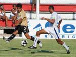 Os jogadores sentiram o cansao e tiveram dificuldades no segundo tempo