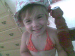 Isadora na casa do Ricardo (Guarda do Emba). 