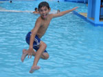Alysson no parque aqu�tico em Ant�nio Carlos 