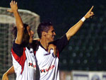 Marcelo Silva comemora mais um gol do JEC