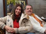Cezar Etienne de Arajo e Jaqueline Zarpellon de Arajo trouxeram o rosa e o verde do living para o sofisticado lavabo inspirado na Riviera Francesa  