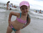 Jordana Alexius Martini de frias em Meia Praia 