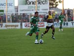 A Chapecoense devolveu a galeado sofrida no Heriberto Hlse, em Cricima, no primeiro turno, por 5 a 2