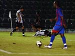 Rafael Coelho comemora o primeiro gol do Figueira no jogo