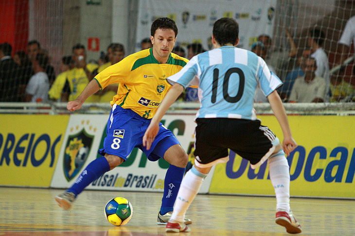 Conheça a história do Futsal no Brasil - Ajudôu