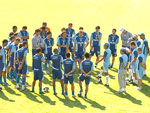 Jogadores conversam com o tcnico Silas