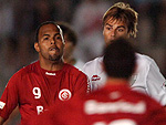 O atacante Alecsandro foi um dos destaques da partida