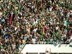 Torcida da Chapecoense comemora o segundo gol de Bruno Cazarine