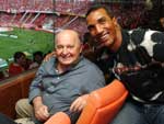 Nilson e Minelli assistiram ao jogo juntos na tribuna do Beira-Rio