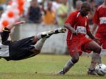 Lance do jogo Cermica Silveira 2 x 2 Santa Maria