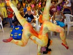 Artistas do Circo Nacional da China durante apresentao no Hospital Infantil Joana de Gusmo