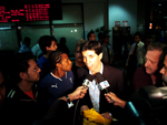 O diretor executivo Mauro Galvo concede entrevista  imprensa