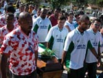 Sepultamento de Silvio Henrique da Silva, tripulante do barco Valio II que naufragou na costa catarinense durante a passagem do furaco Catarina