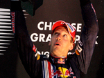 Sebastian Vettel comemora sua vitria no GP da China