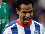 Hertha Berlim 2x1 Werder Bremen – O Werder Bremen garantiu a vaga na Copa da Uefa, mas pedeu para o Hertjha Berlim pelo Alemo. Simunic e Rafael deram a vitria