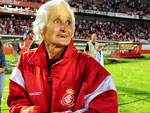 Tite festejou tambm na companhia da me, dona Ivone, que fez questo de ir a campo