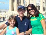 &quot;No h como ir a Athenas e no ir ao Templo de Parthenon. A vista de toda a cidade de Athenas  muito linda e emocionante!&quot; - Gilberto, Christiane e Marianna Thums